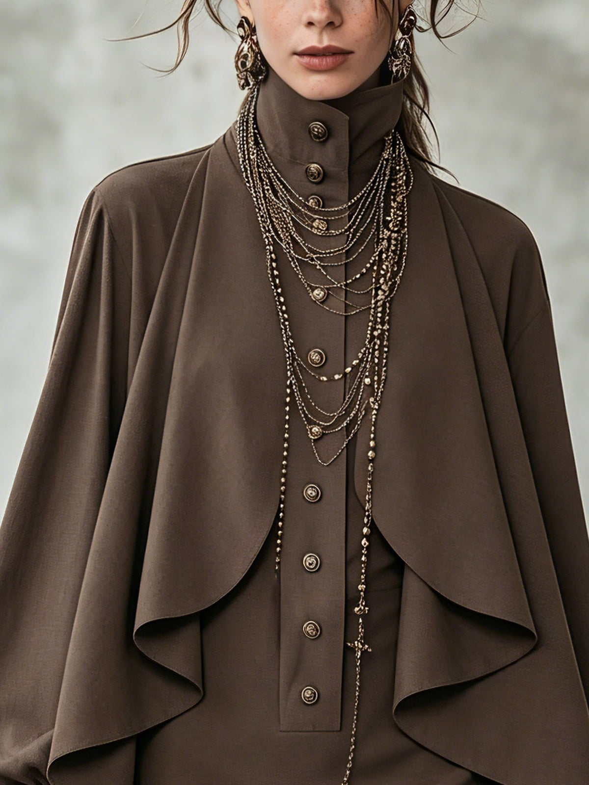 Chocolade hoge hals mini-jurk met cape-stijl panelen