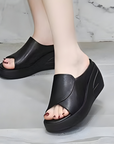 Xénia – minimalistisch elegante orthopedische sandaal