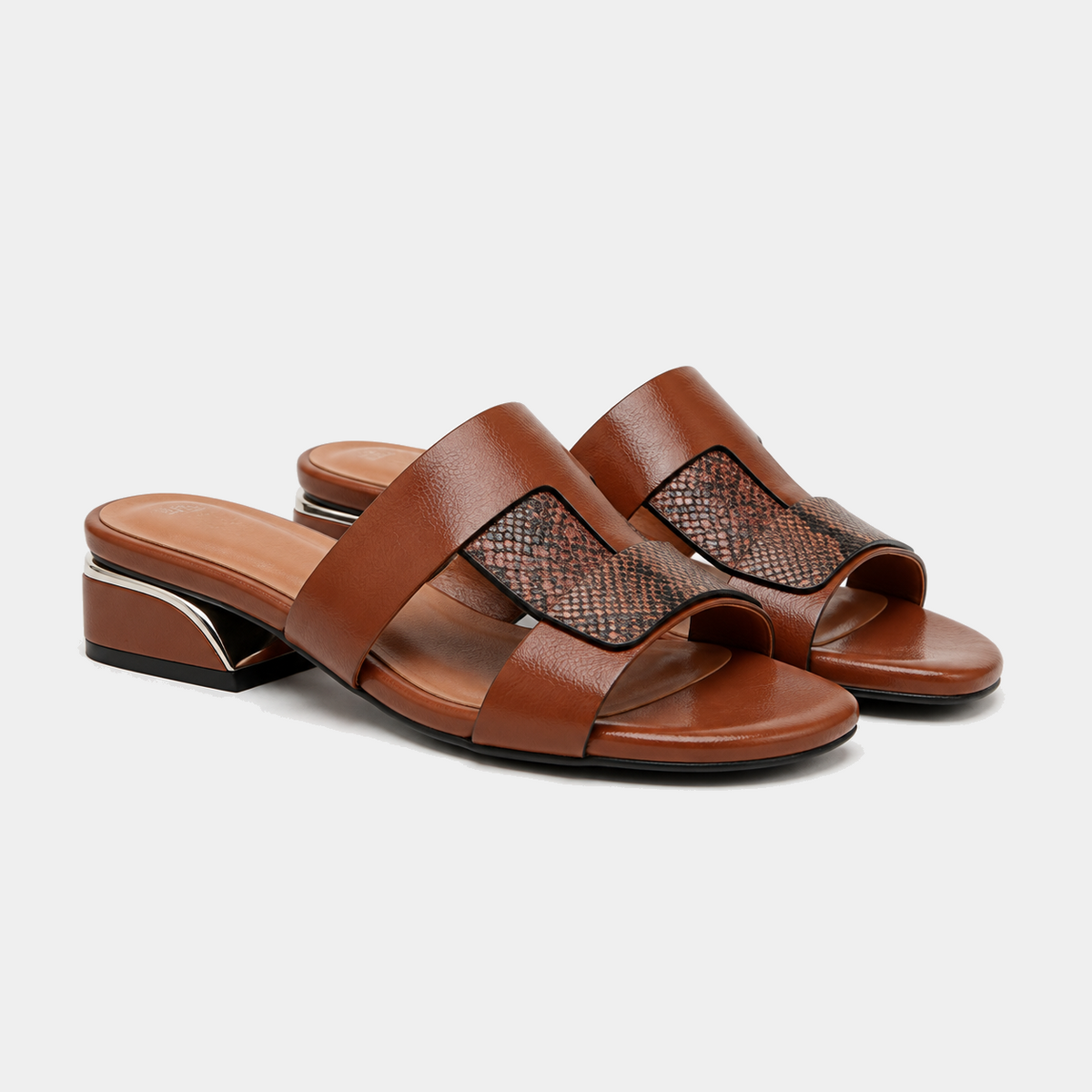 Sarolta – elegante orthopedische sandaal met luxe uitstraling