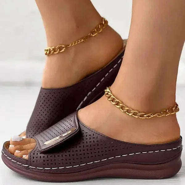 Judit – klassieke urban orthopedische sandaal