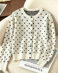 Gesine | Gebreid vest met polkadots en ronde halslijn