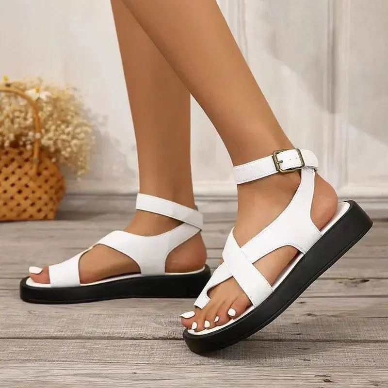 Petra – comfortabele sandalen met banden