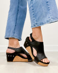 Boglárka – glanzende haksandalen