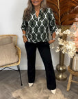 Nora | Flatterende damesblouse met elegant patroon