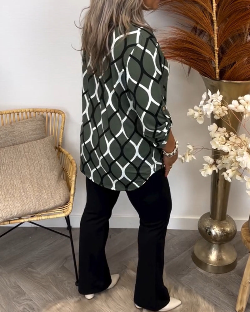 Nora | Flatterende damesblouse met elegant patroon