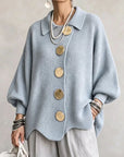 Victoire | Oversized cardigan met grote gouden knopen