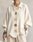 Victoire | Oversized cardigan met grote gouden knopen