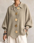 Victoire | Oversized cardigan met grote gouden knopen