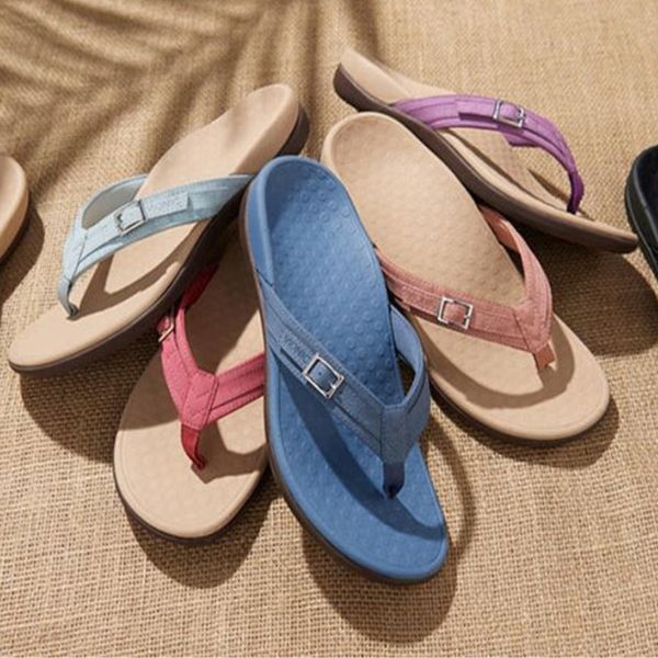 Zita – lichte orthopedische sandaal in flip-flop stijl