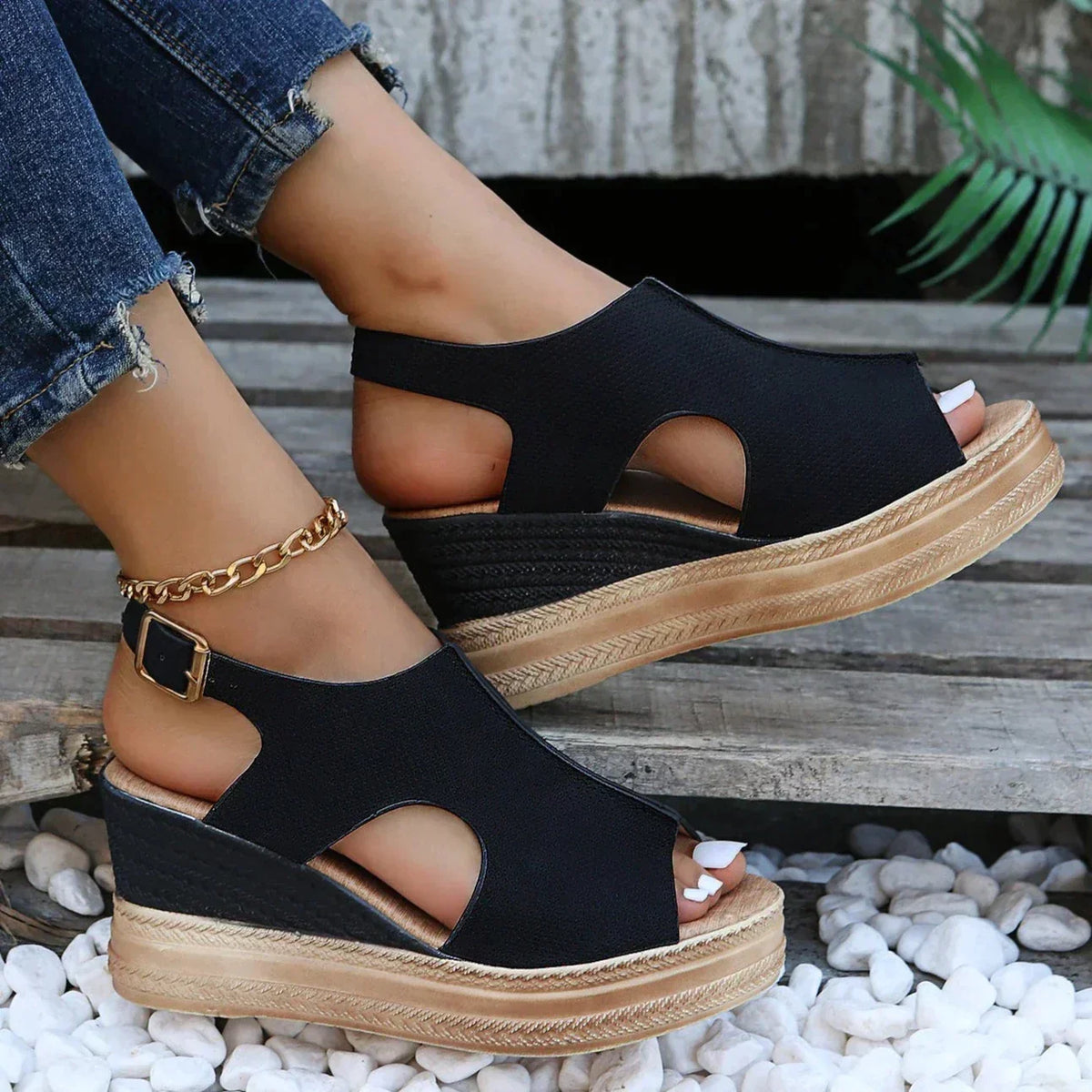 Margit – ontspannen metallic hak sandaal