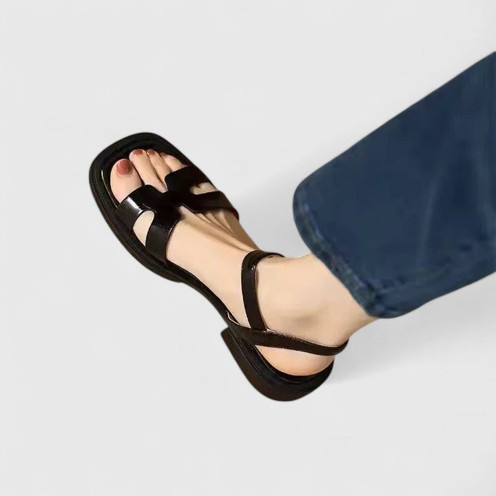 Vivien – elegante platte orthopedische sandaal