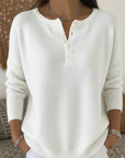Helena | Trui en Brei met Henley Knopen