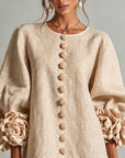 Beige Bloemen Knop-down Mini Jurk Met Opvallende Bloemen Manchetten