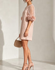 Roze Organza Puff-mouwen Mini Jurk Met Opvallende Bloemkappen