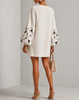 Witte V-hals Lantaarn Puff Mouw Bloemenprint Mini Jurk