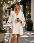 Witte V-hals Lantaarn Puff Mouw Bloemenprint Mini Jurk