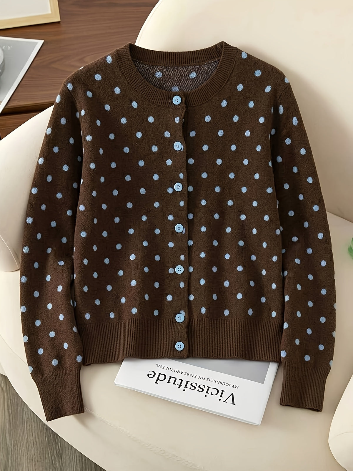 Gesine | Gebreid vest met polkadots en ronde halslijn
