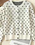 Gesine | Gebreid vest met polkadots en ronde halslijn