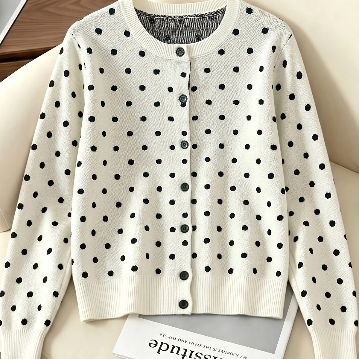 Gesine | Gebreid vest met polkadots en ronde halslijn