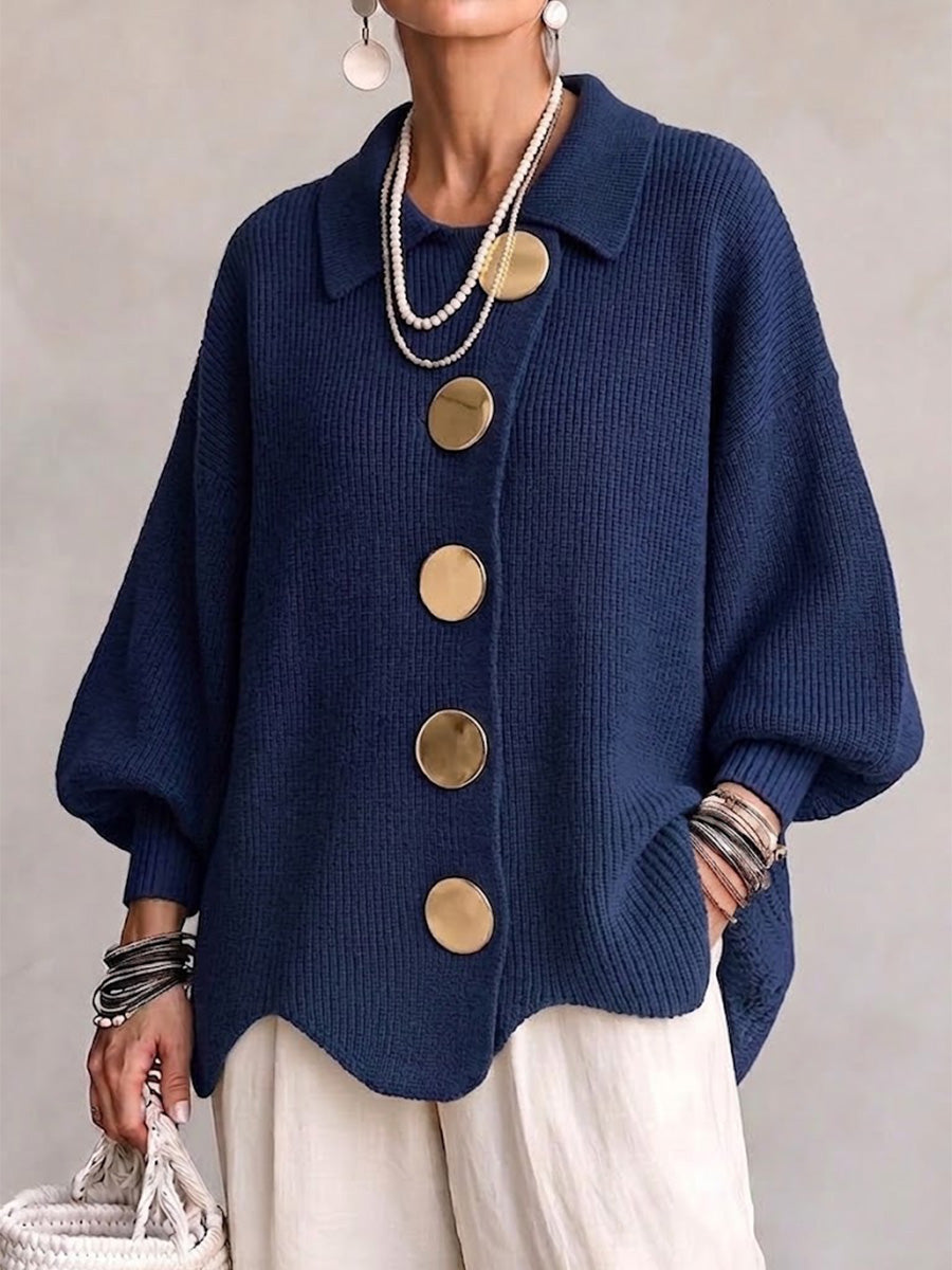 Victoire | Oversized cardigan met grote gouden knopen